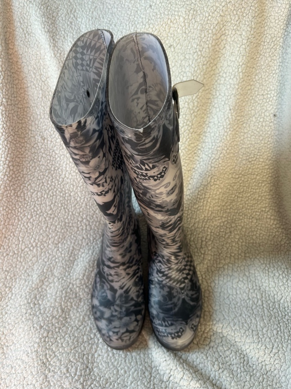 Kamik Women's Gray Patterned Tall Rain Boots